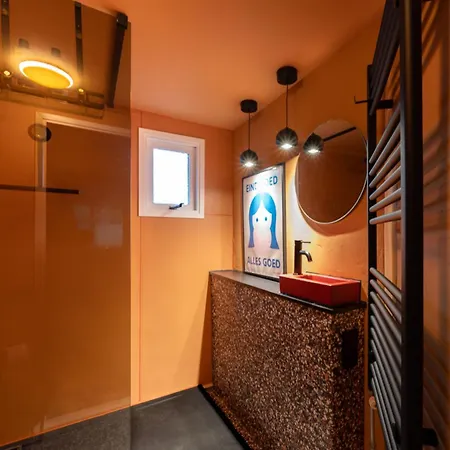 Vakantiehuis New Kleurrijke Oase Op Veluws Parkje Voorthuizen