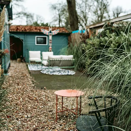 New Kleurrijke Oase Op Veluws Parkje Vakantiehuis